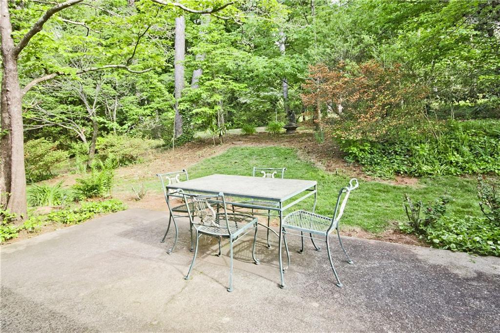 4260 AUTUMN WOODS Court