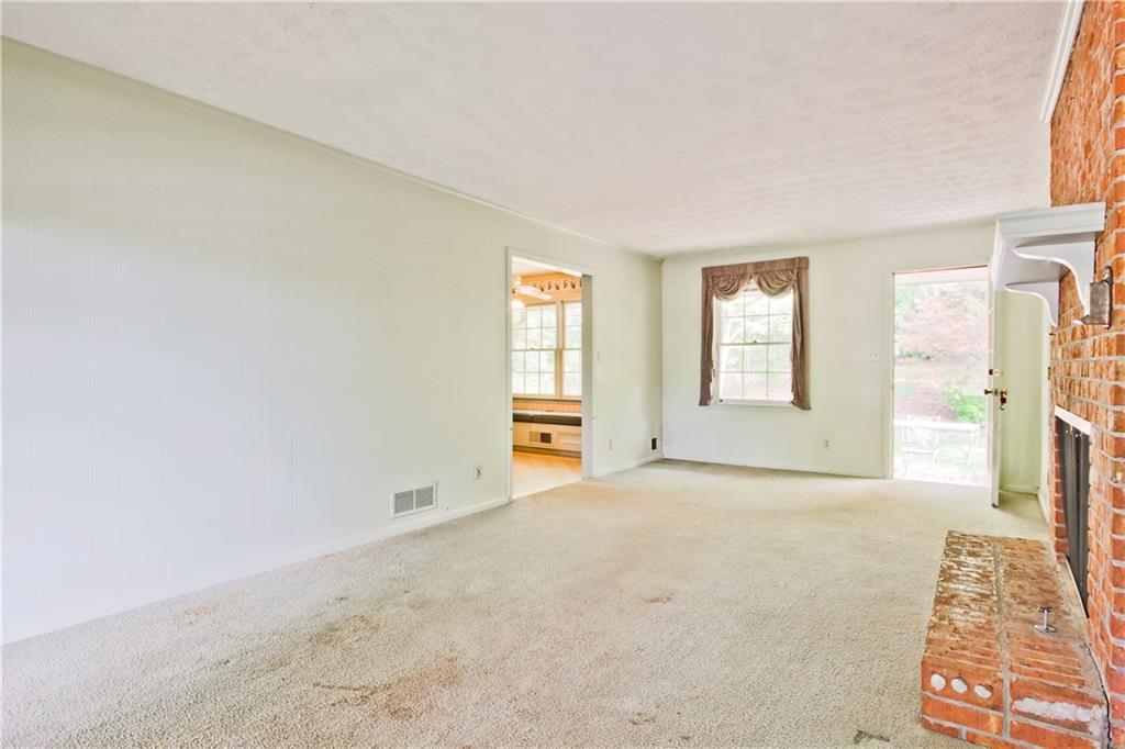 4260 AUTUMN WOODS Court