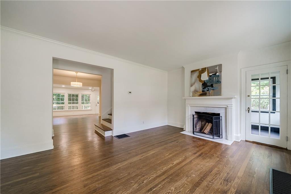 349 Delmont Drive NE