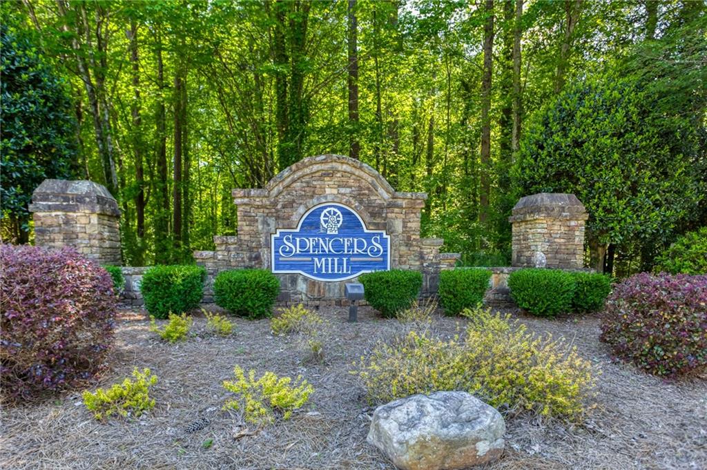 1663 Millhouse Landing