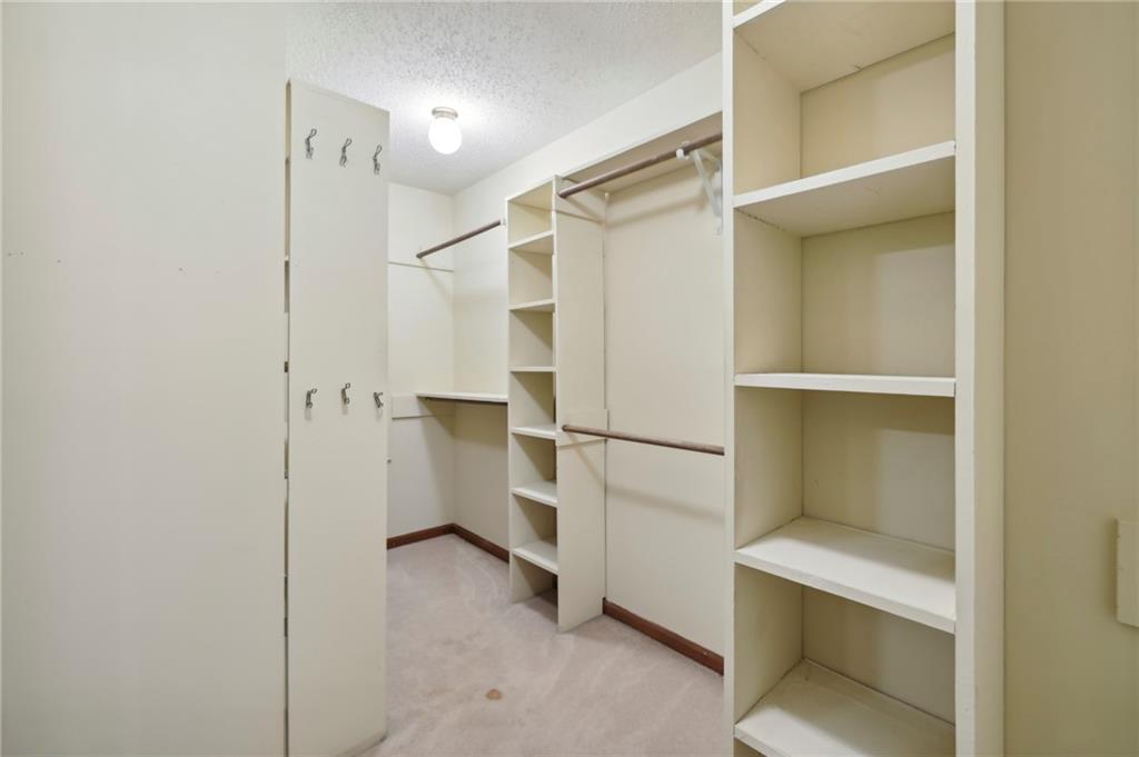 3622 Lamplighter Cove Road