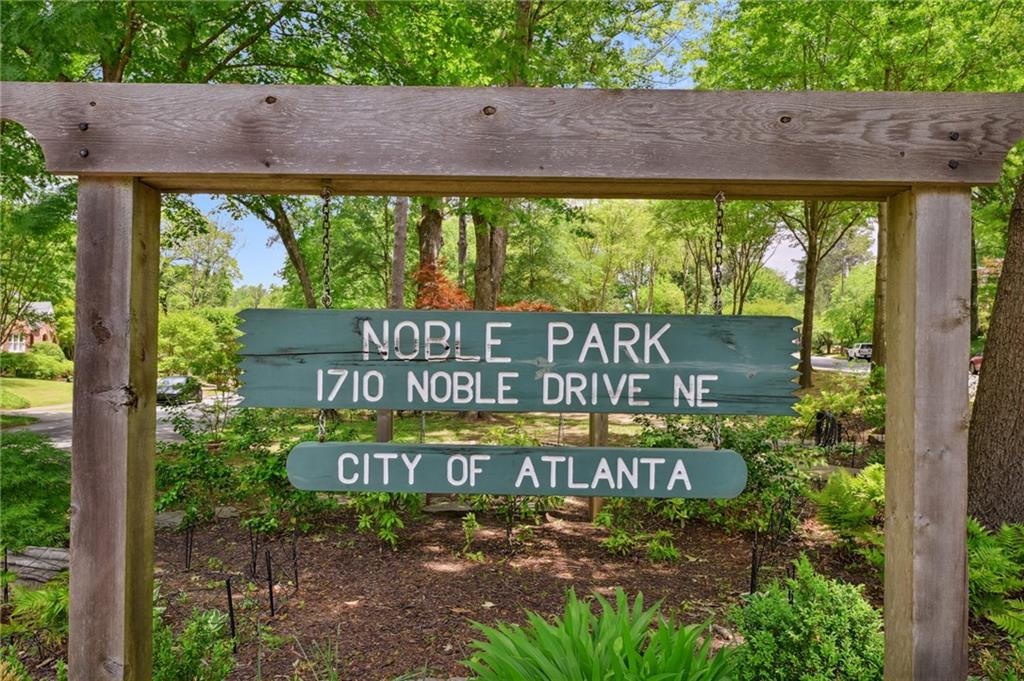 1698 Noble Drive NE