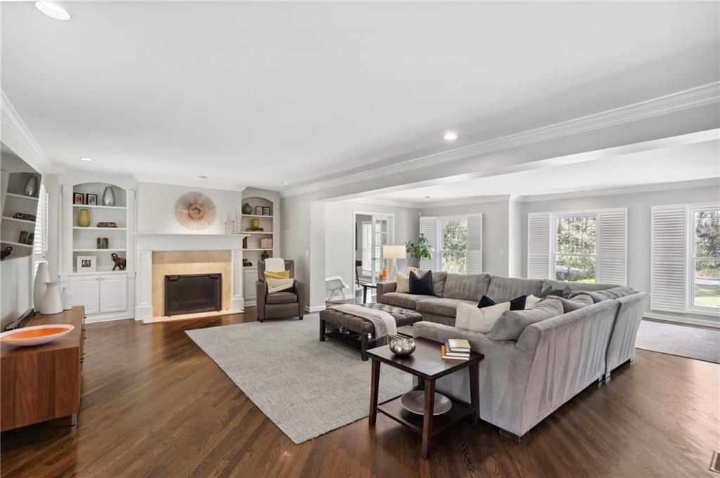 5690 Lake Forrest Drive