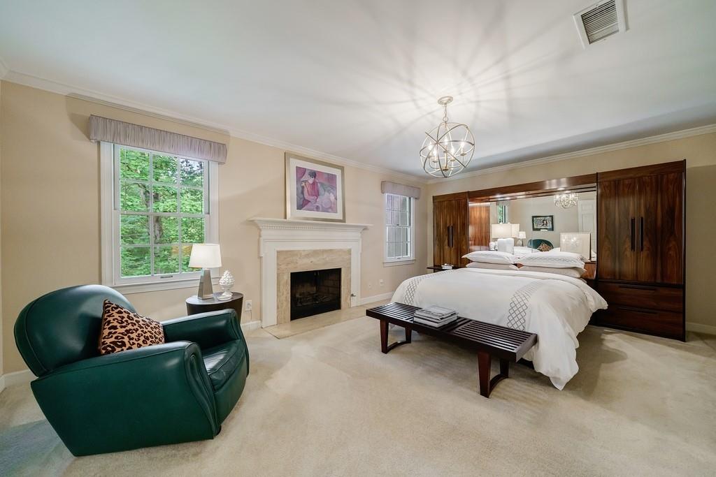 5636 River Oaks Place