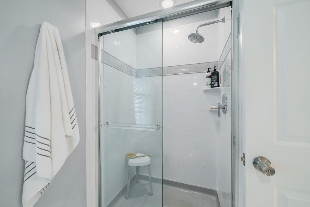 5636 River Oaks Place