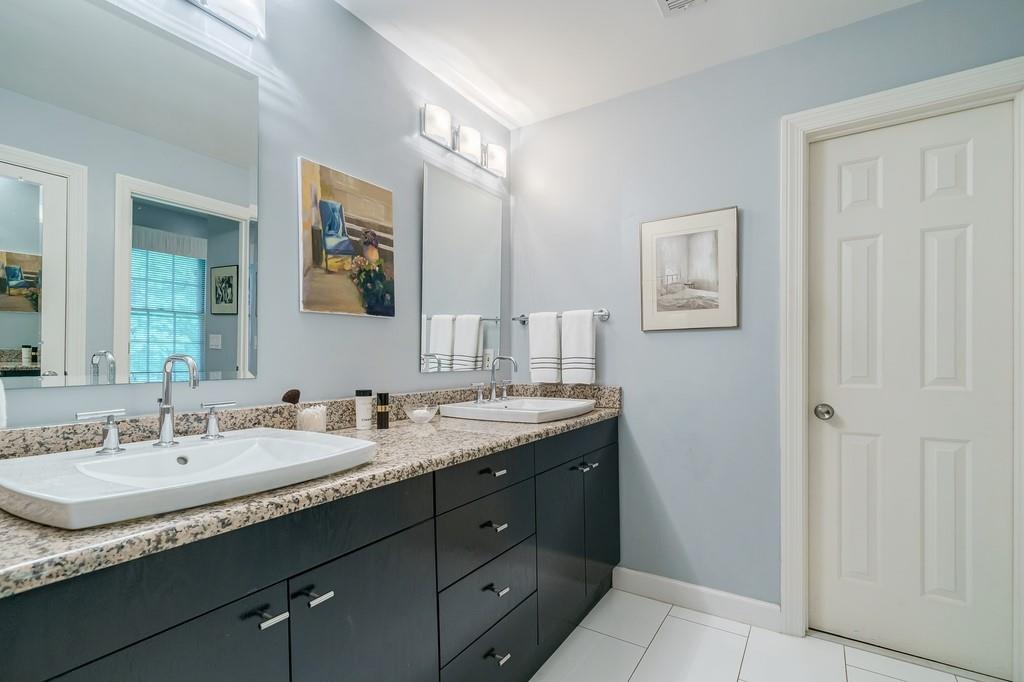 5636 River Oaks Place