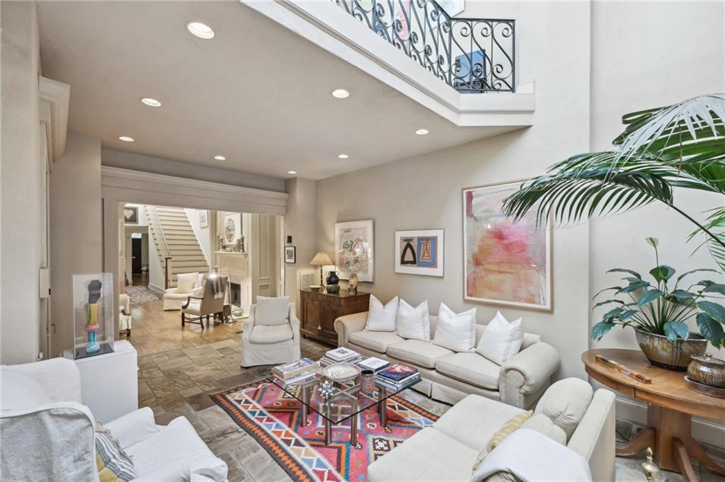 3131 Slaton Drive NW Unit 25