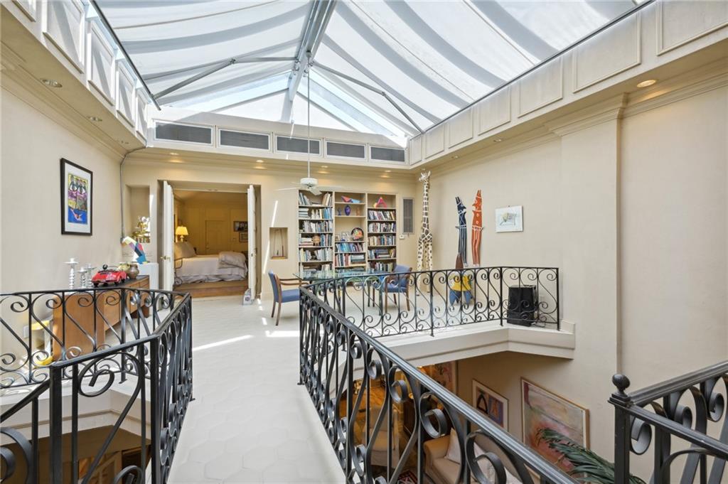 3131 Slaton Drive NW Unit 25