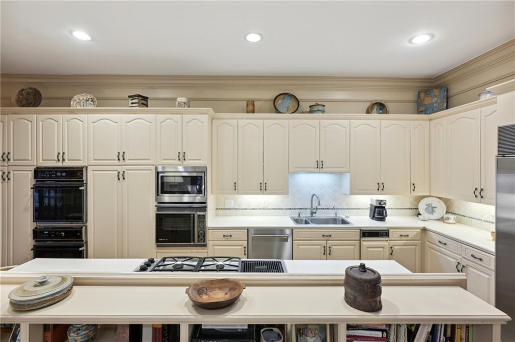 3131 Slaton Drive NW Unit 25