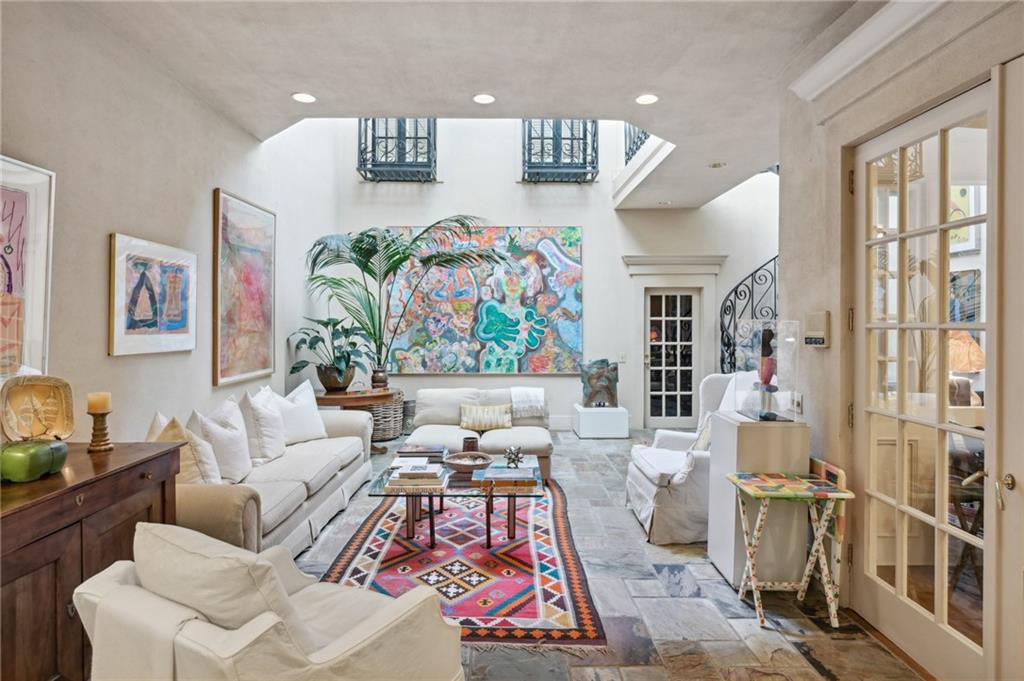 3131 Slaton Drive NW Unit 25