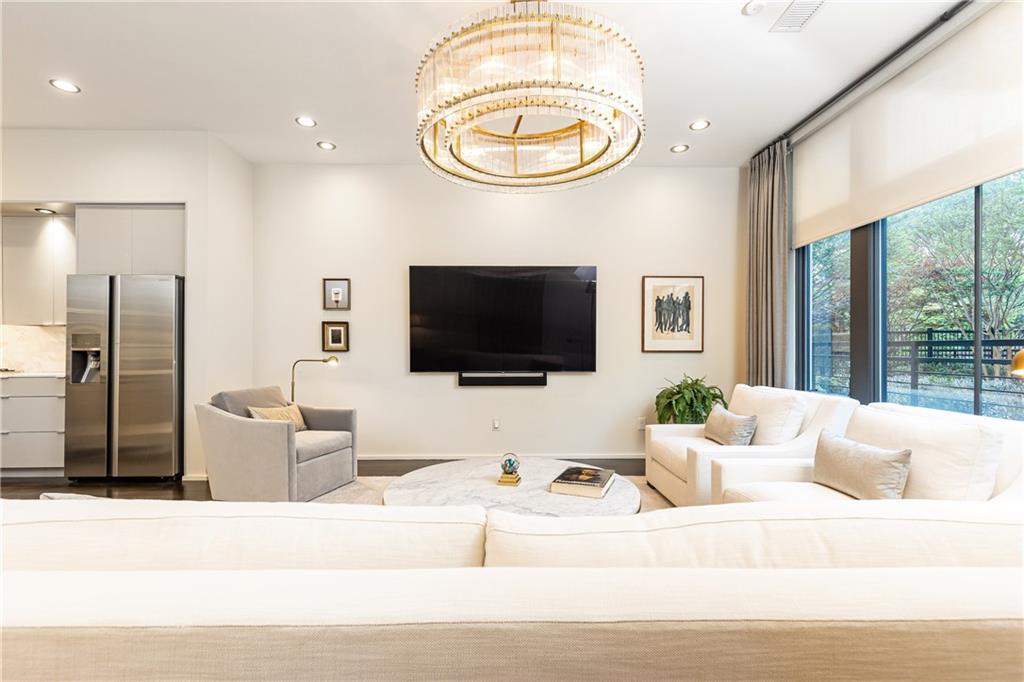 721 Longleaf Drive NE Unit 3