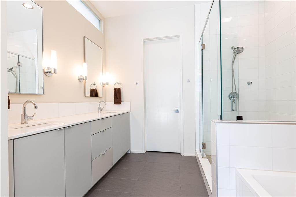 721 Longleaf Drive NE Unit 3