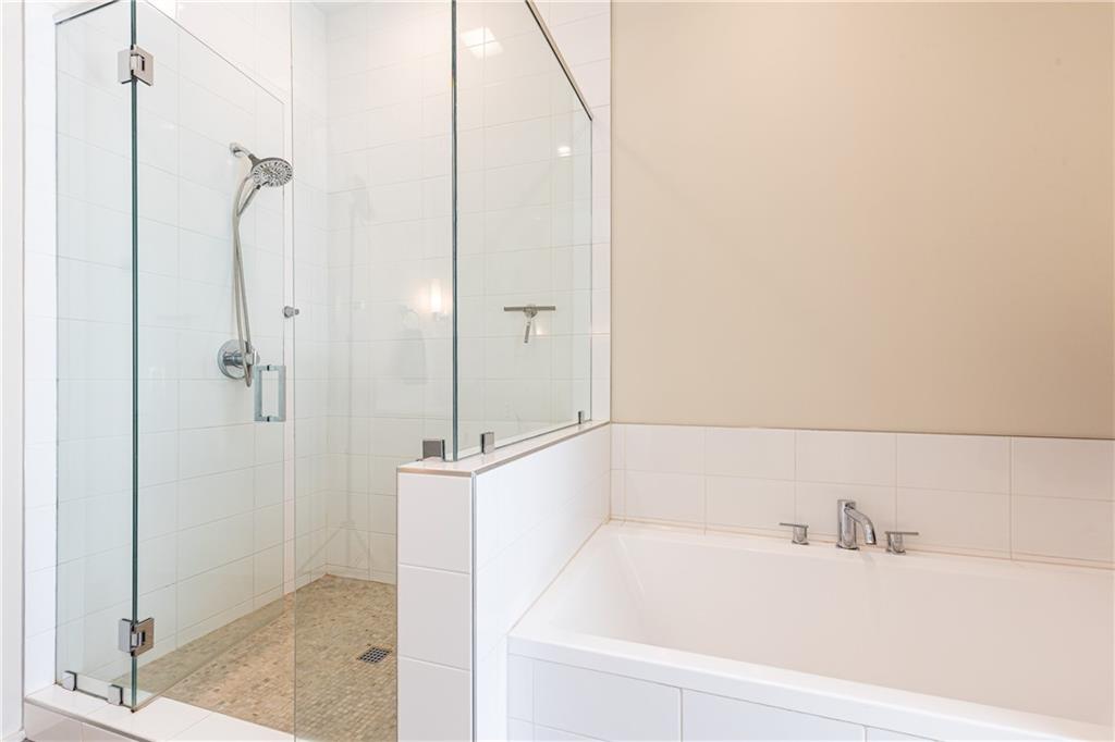 721 Longleaf Drive NE Unit 3