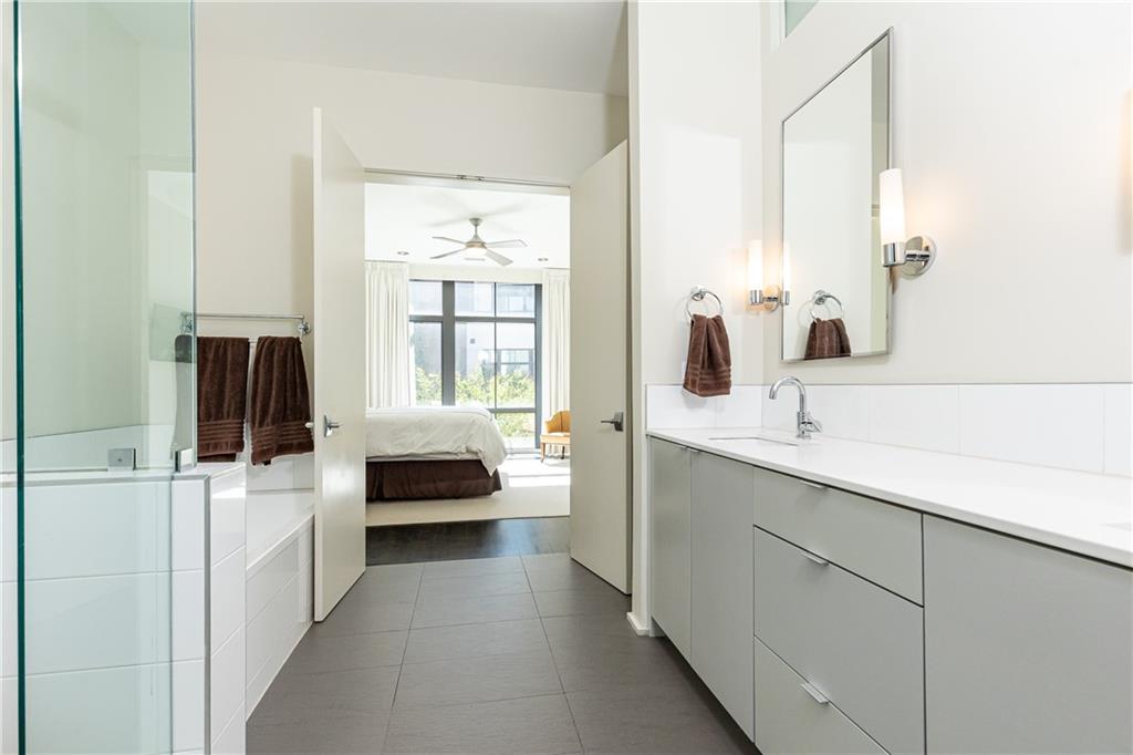 721 Longleaf Drive NE Unit 3