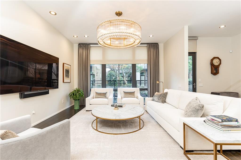 721 Longleaf Drive NE Unit 3