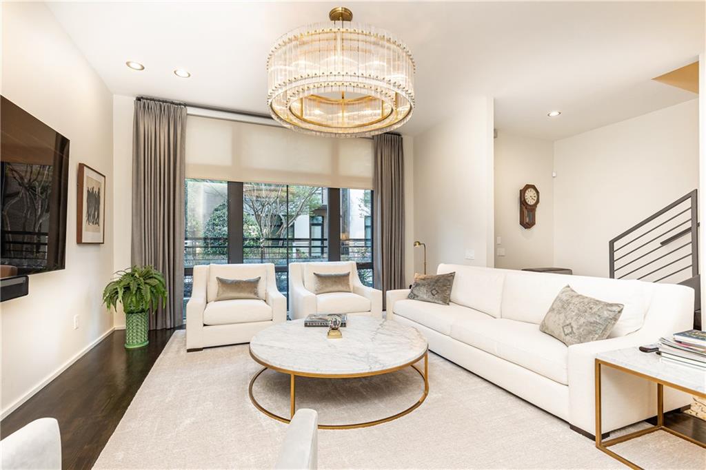 721 Longleaf Drive NE Unit 3