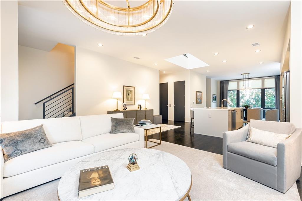 721 Longleaf Drive NE Unit 3