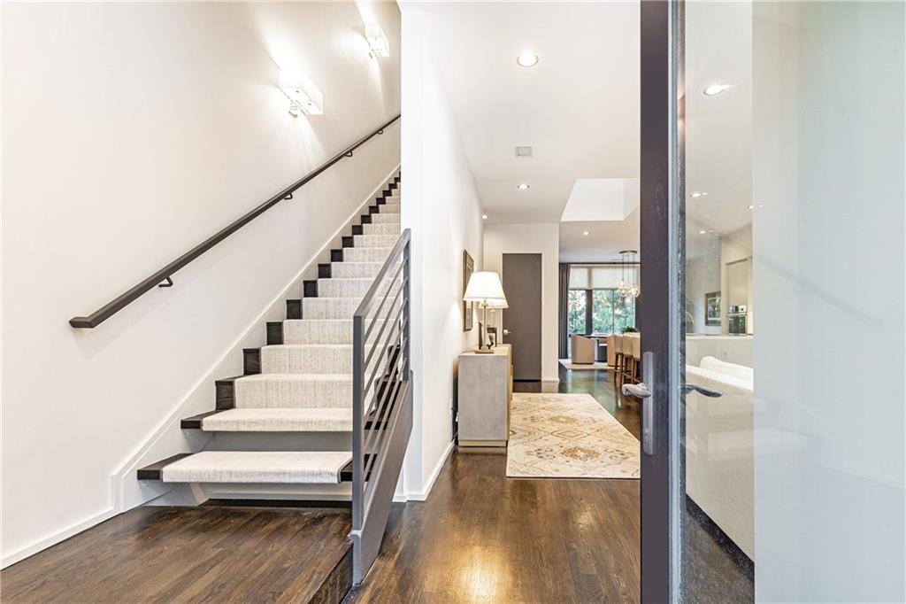 721 Longleaf Drive NE Unit 3