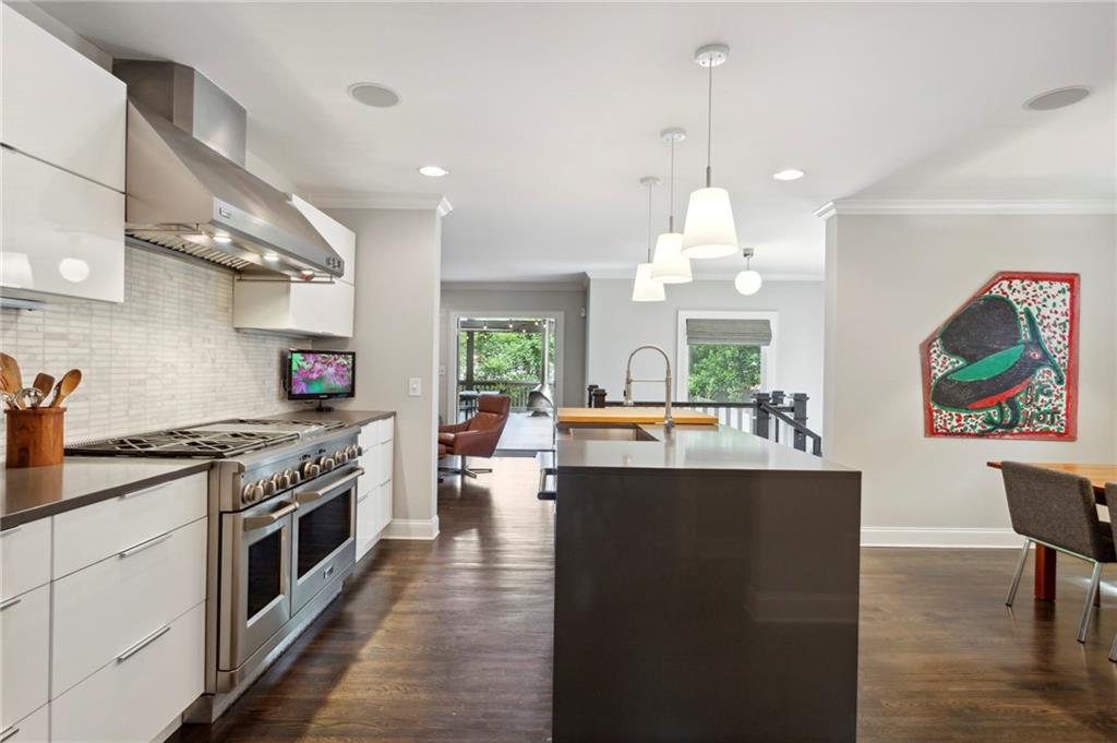 1016 Cumberland Road NE