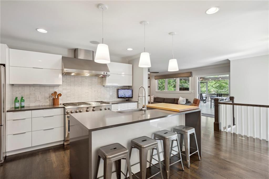 1016 Cumberland Road NE