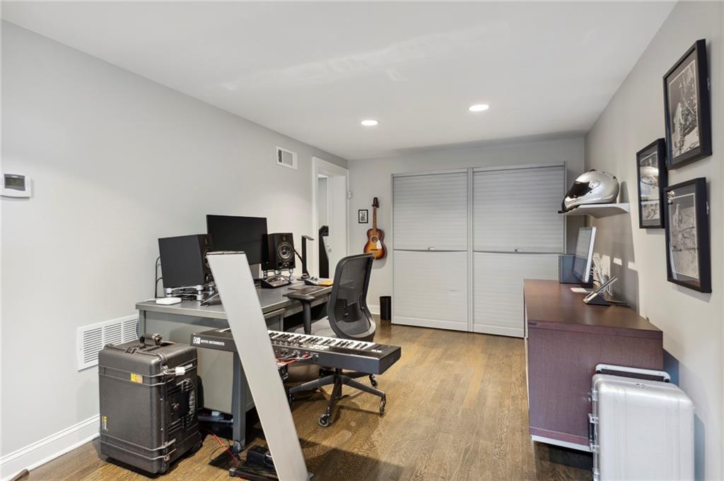 1016 Cumberland Road NE