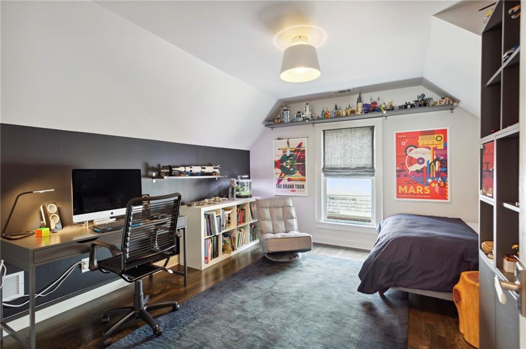 1016 Cumberland Road NE