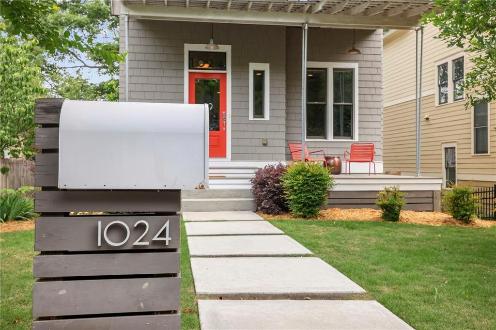 1024 Manigault Street SE