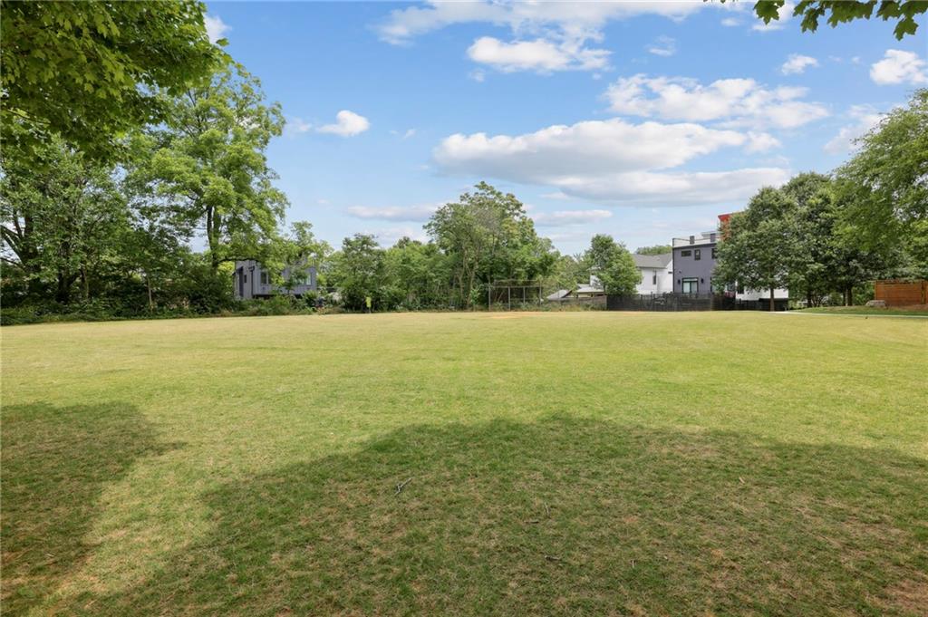 1024 Manigault Street SE