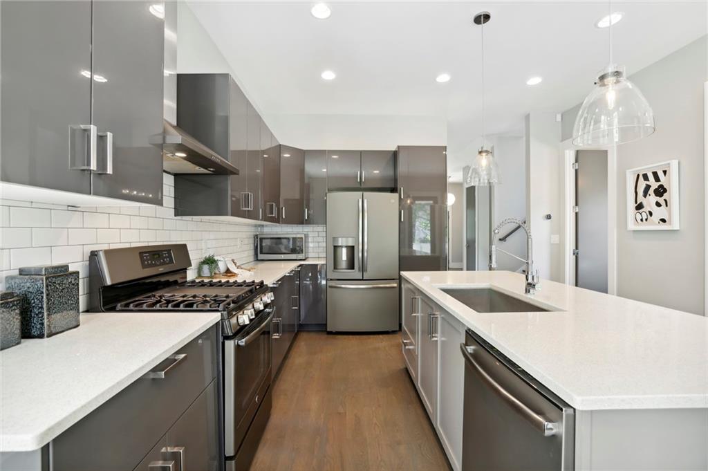 1024 Manigault Street SE