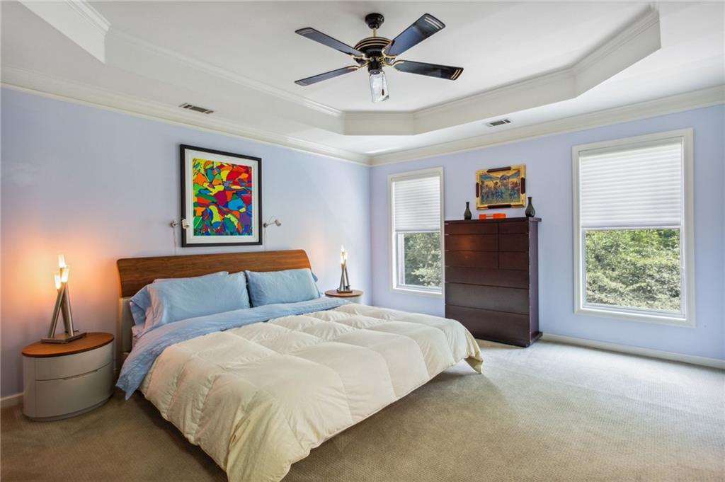 2461 Oostanaula Drive NE