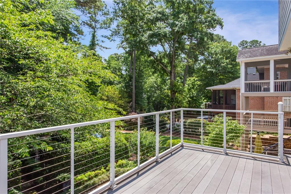 2461 Oostanaula Drive NE