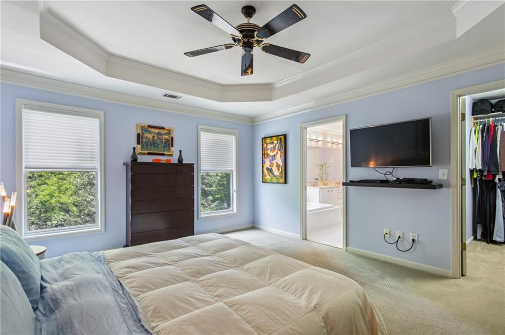 2461 Oostanaula Drive NE