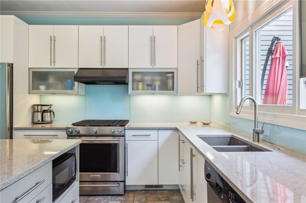 2461 Oostanaula Drive NE