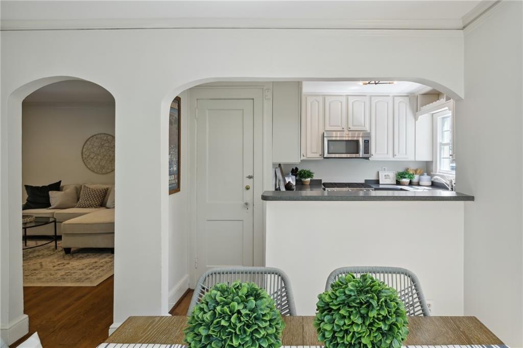 2129 Howell Mill Road NW