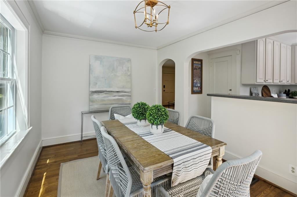 2129 Howell Mill Road NW