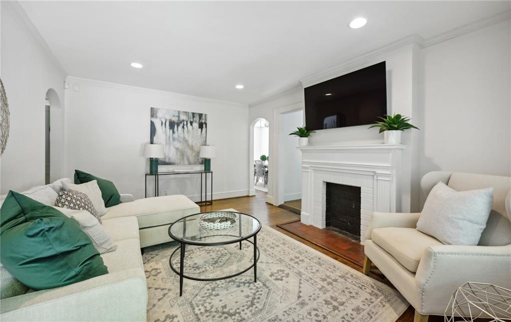 2129 Howell Mill Road NW