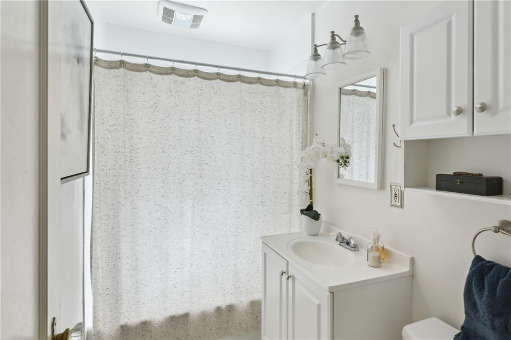 2129 Howell Mill Road NW