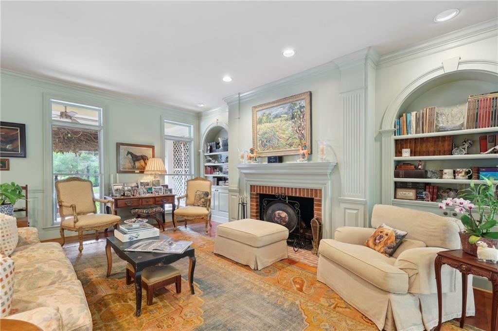 840 Stovall Place NE