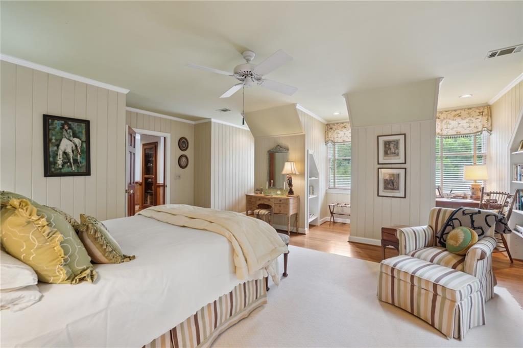 840 Stovall Place NE