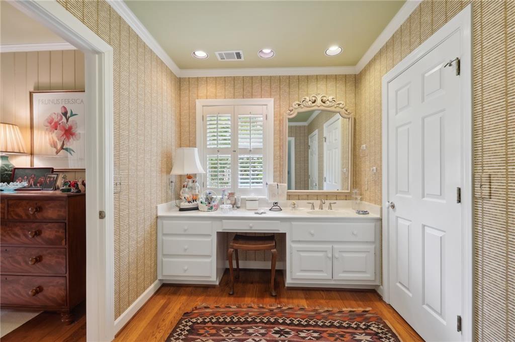 840 Stovall Place NE