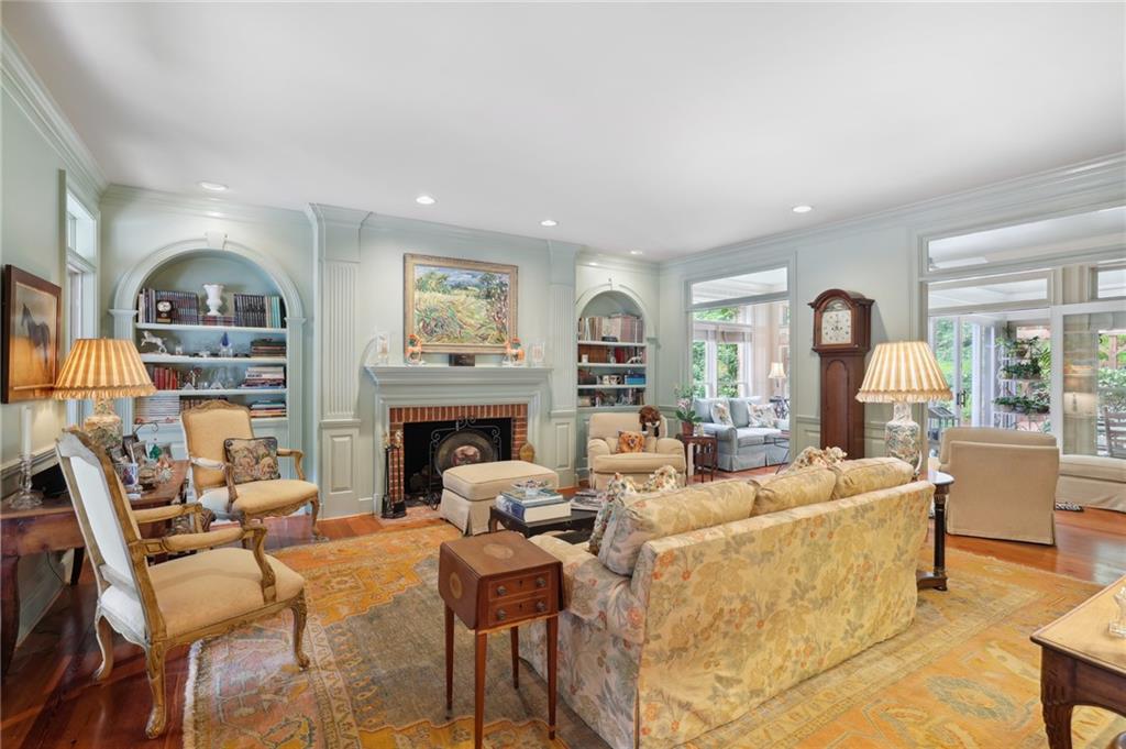 840 Stovall Place NE