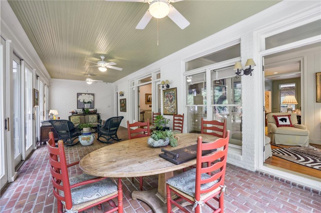 840 Stovall Place NE