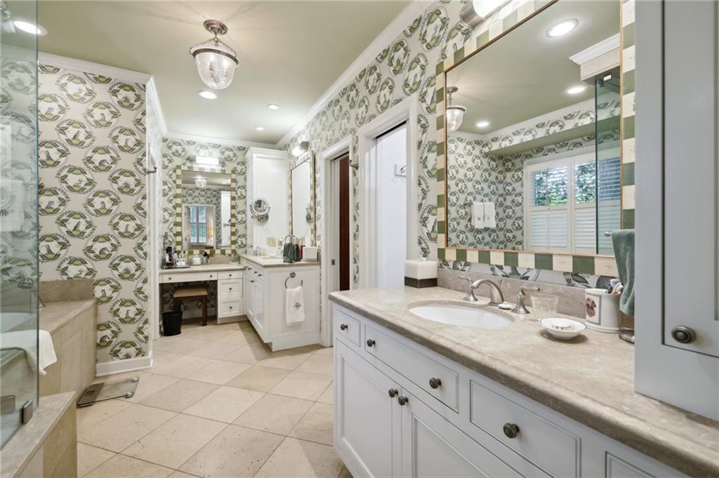 840 Stovall Place NE