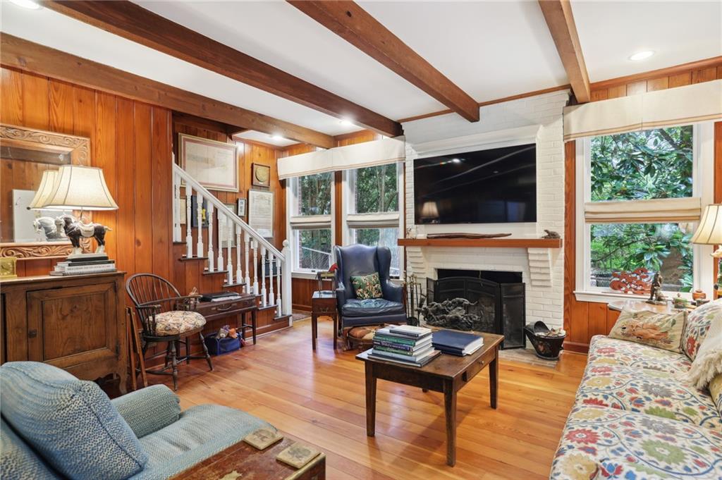 840 Stovall Place NE