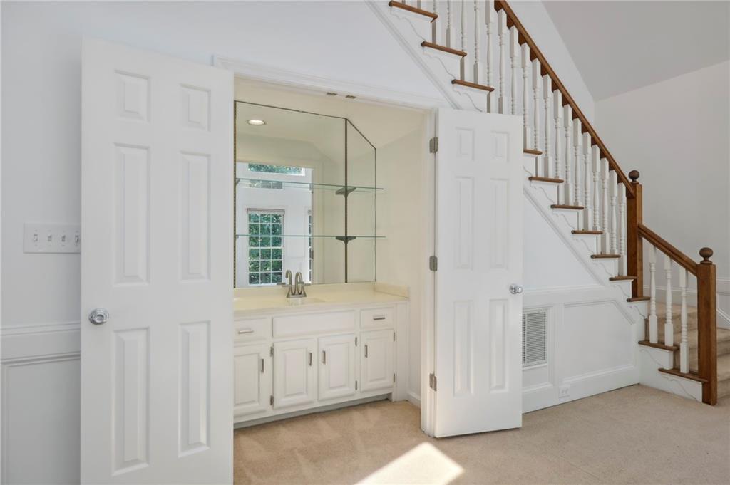 155 Willow Brook Drive