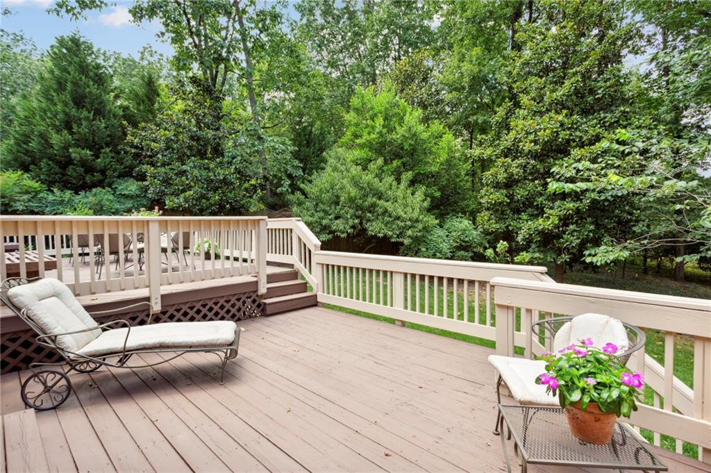 545 Mount Vernon Highway NW