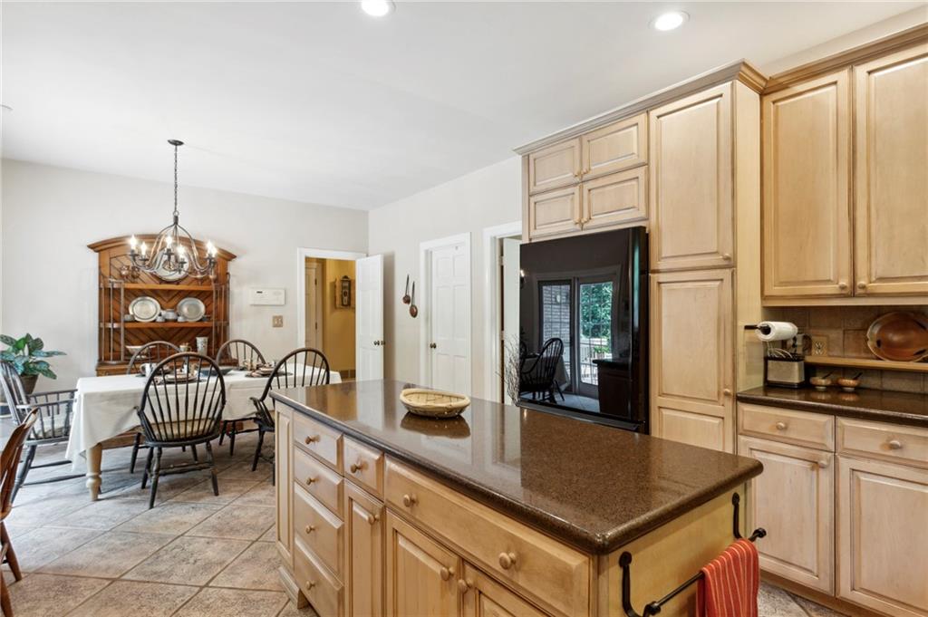 545 Mount Vernon Highway NW