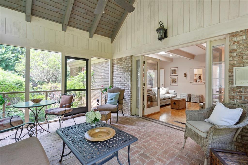 545 Mount Vernon Highway NW