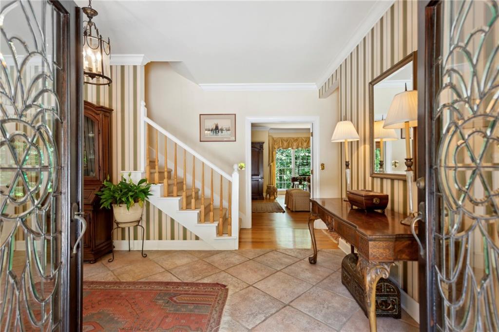 545 Mount Vernon Highway NW