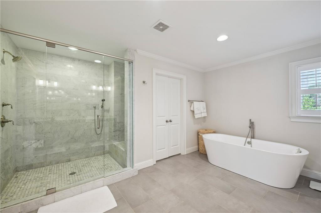 2867 Sequoyah Drive NW